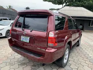 Toyota 4-Runner SR5 V6 2006 Red