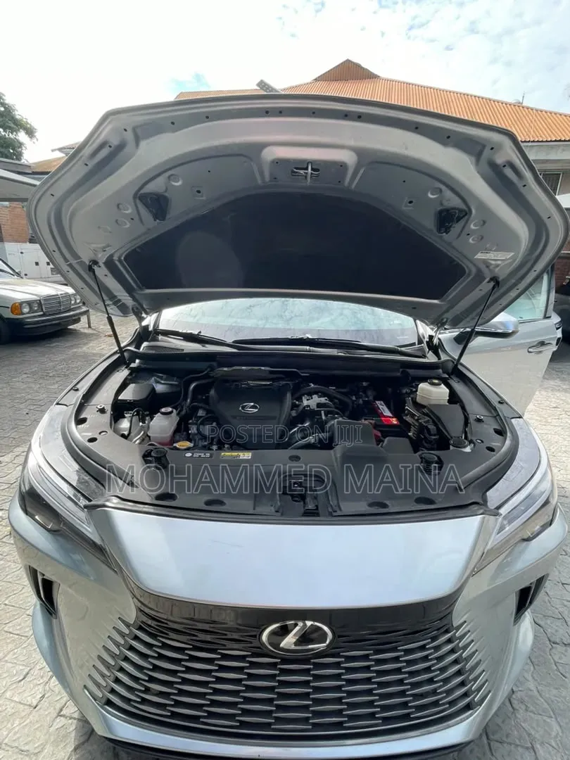 Lexus RX 2024 Silver