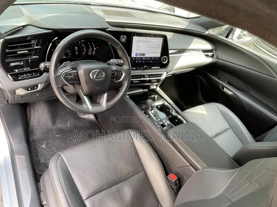 Lexus RX 2024 Silver