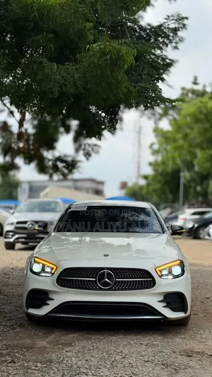 Mercedes-Benz E450 2022 White