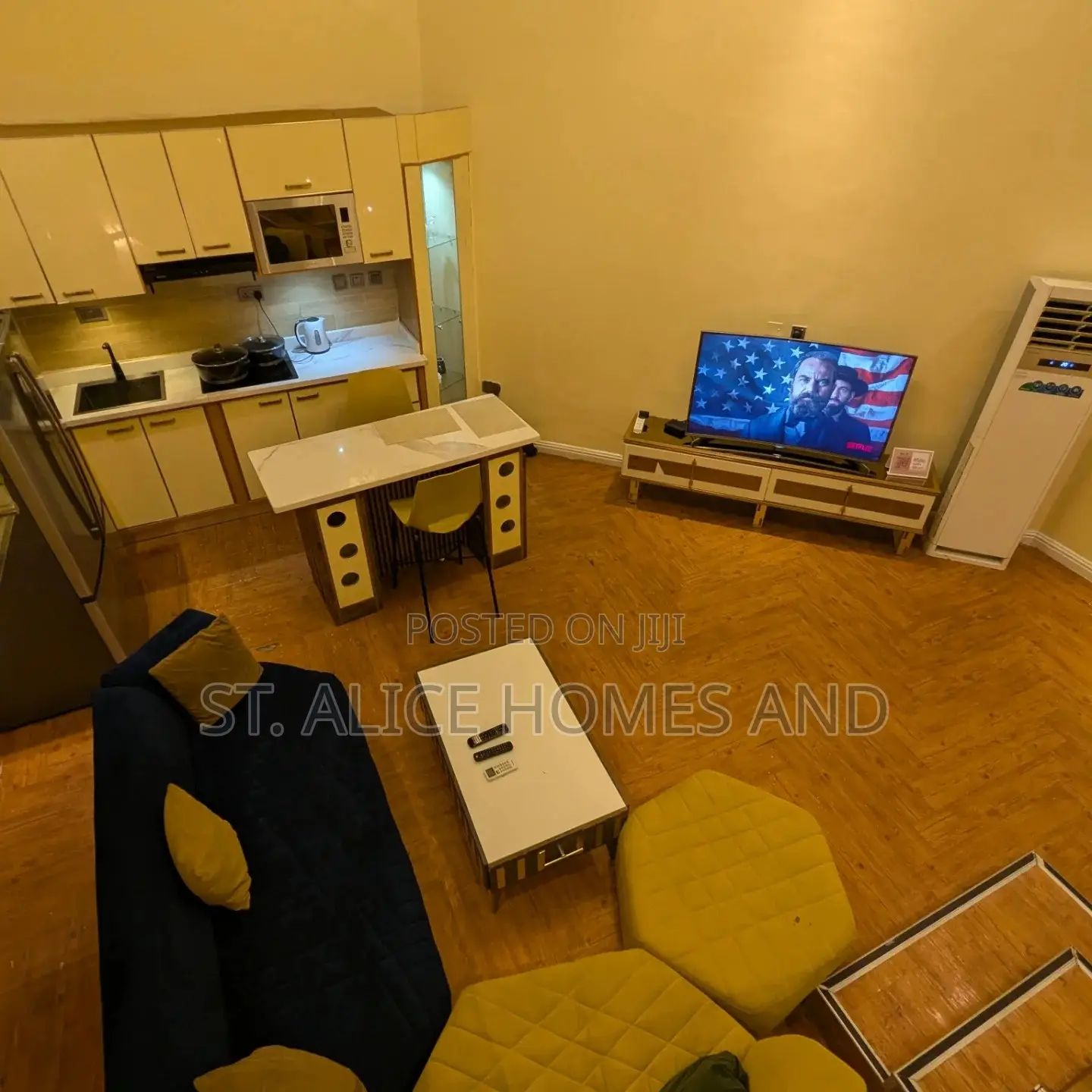 0threeresidence Yellow Theme 2 Bedroom