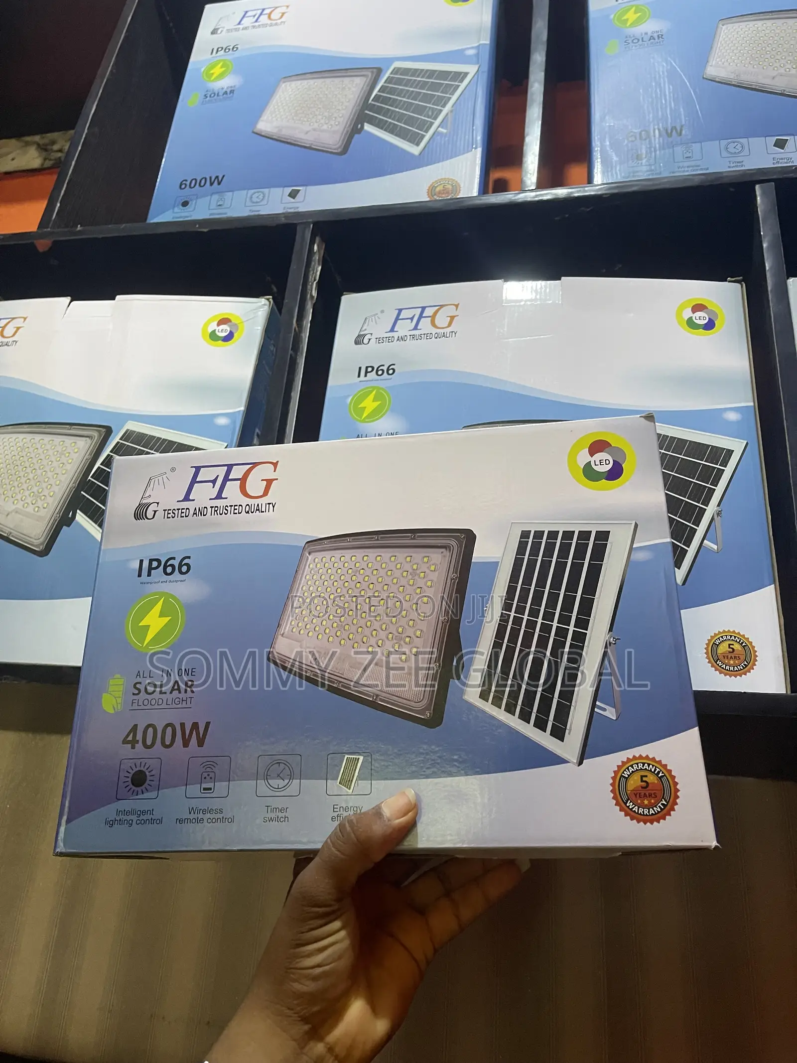 FFG All in One Solar Led Light