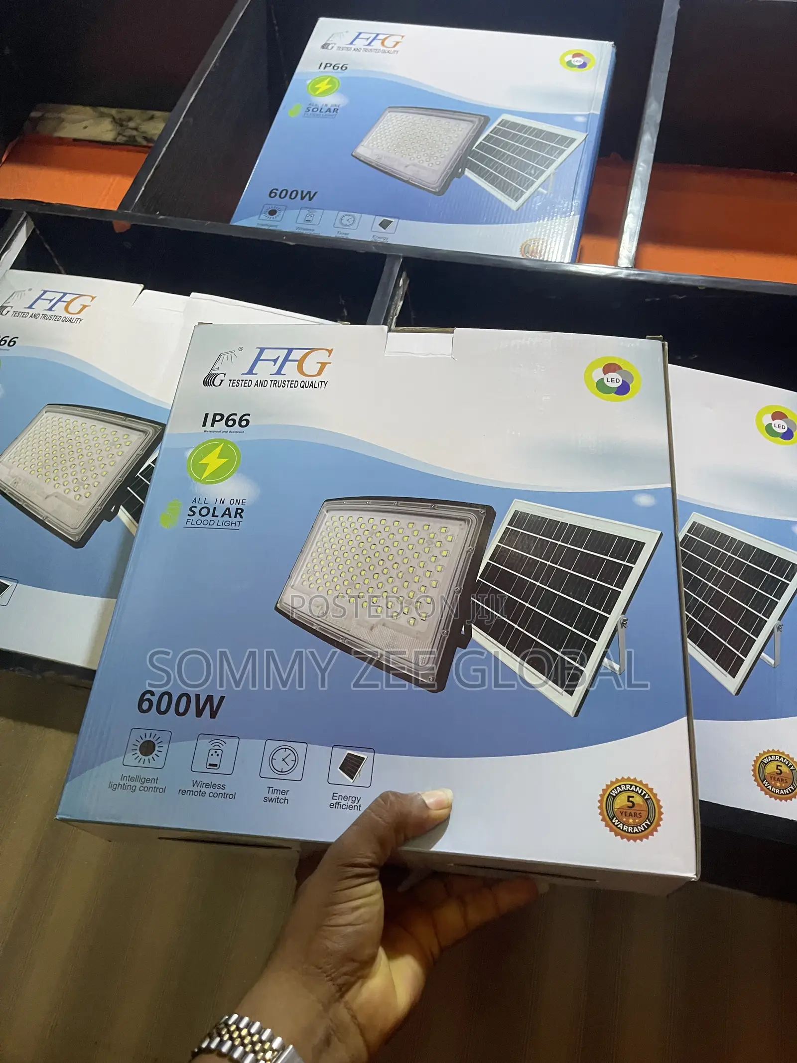FFG All in One Solar Led Light