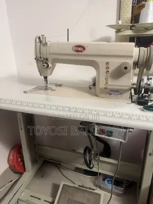 Industrial Sewing Machine