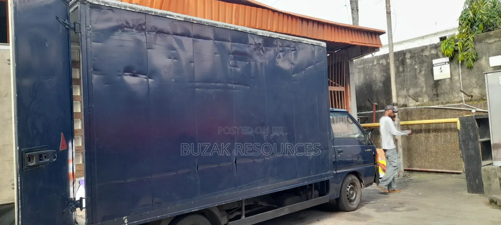 Volkswagen Transporter 1999 Blue