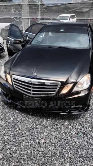 Mercedes-Benz E350 2011 Black