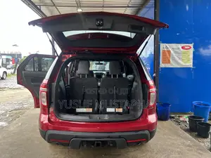 Ford Explorer 4dr SUV AWD (3.5L 6cyl 6A) 2015 Red