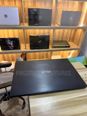 Laptop Asus 8GB Intel Core i7 SSD 256GB