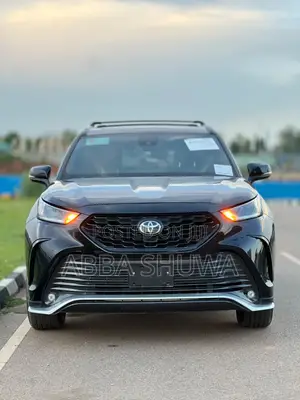 Toyota Highlander XSE 2021 Black