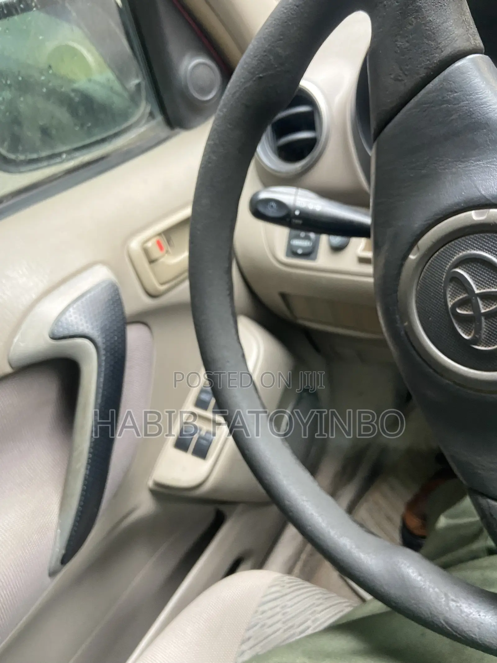Toyota RAV4 Automatic 2004 Red