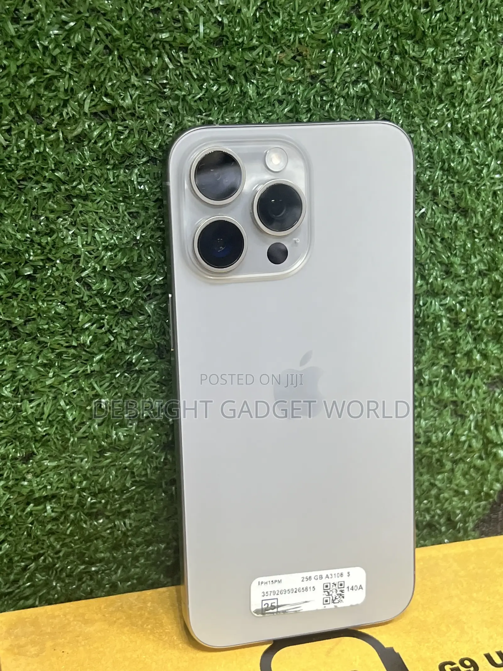 Apple iPhone 15 Pro Max 256 GB Gray