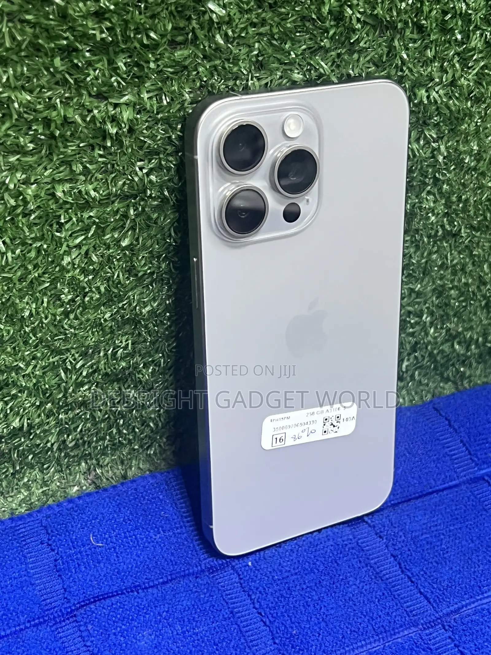 Apple iPhone 15 Pro Max 256 GB Gray