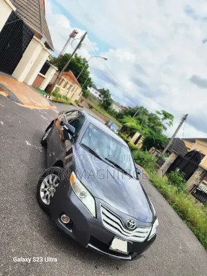 Toyota Camry 2008 Brown