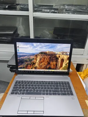 Laptop HP ZBook 15 G5 32GB Intel Core i7 SSD 512GB
