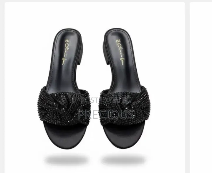 Comfortable Low Heel for Every Occasion.