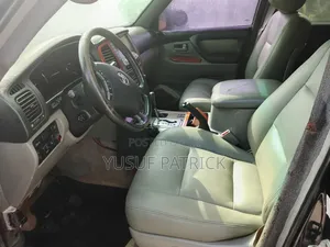 Toyota Land Cruiser 2004 Black