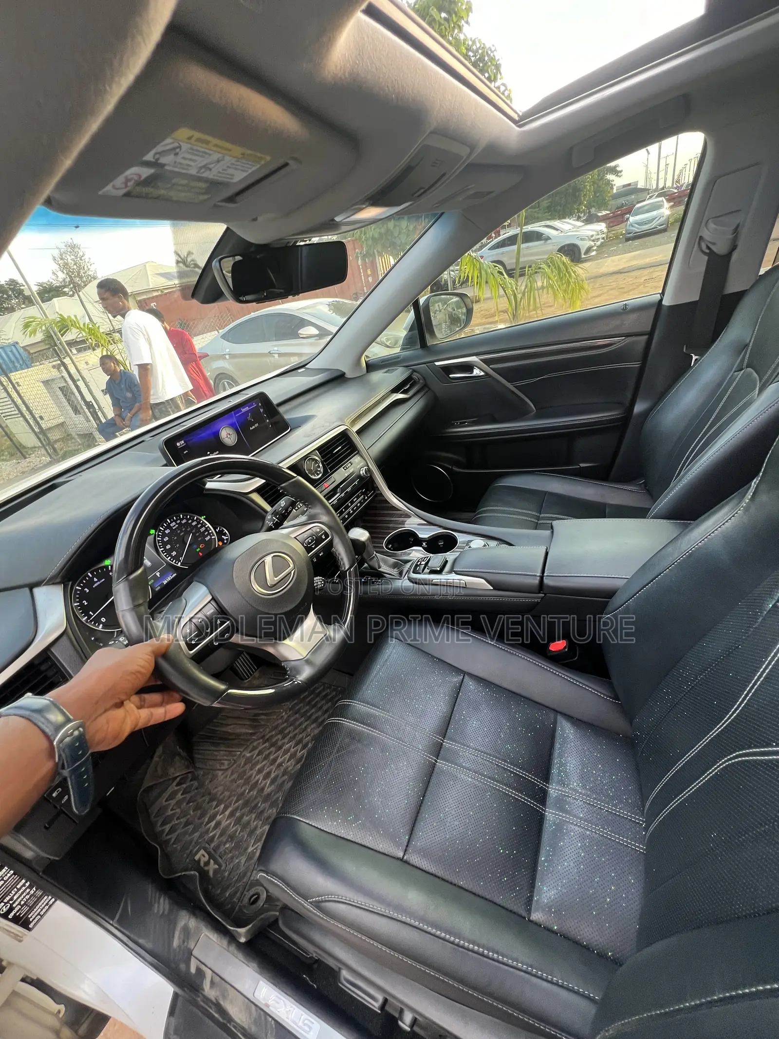 Lexus RX 2019 White