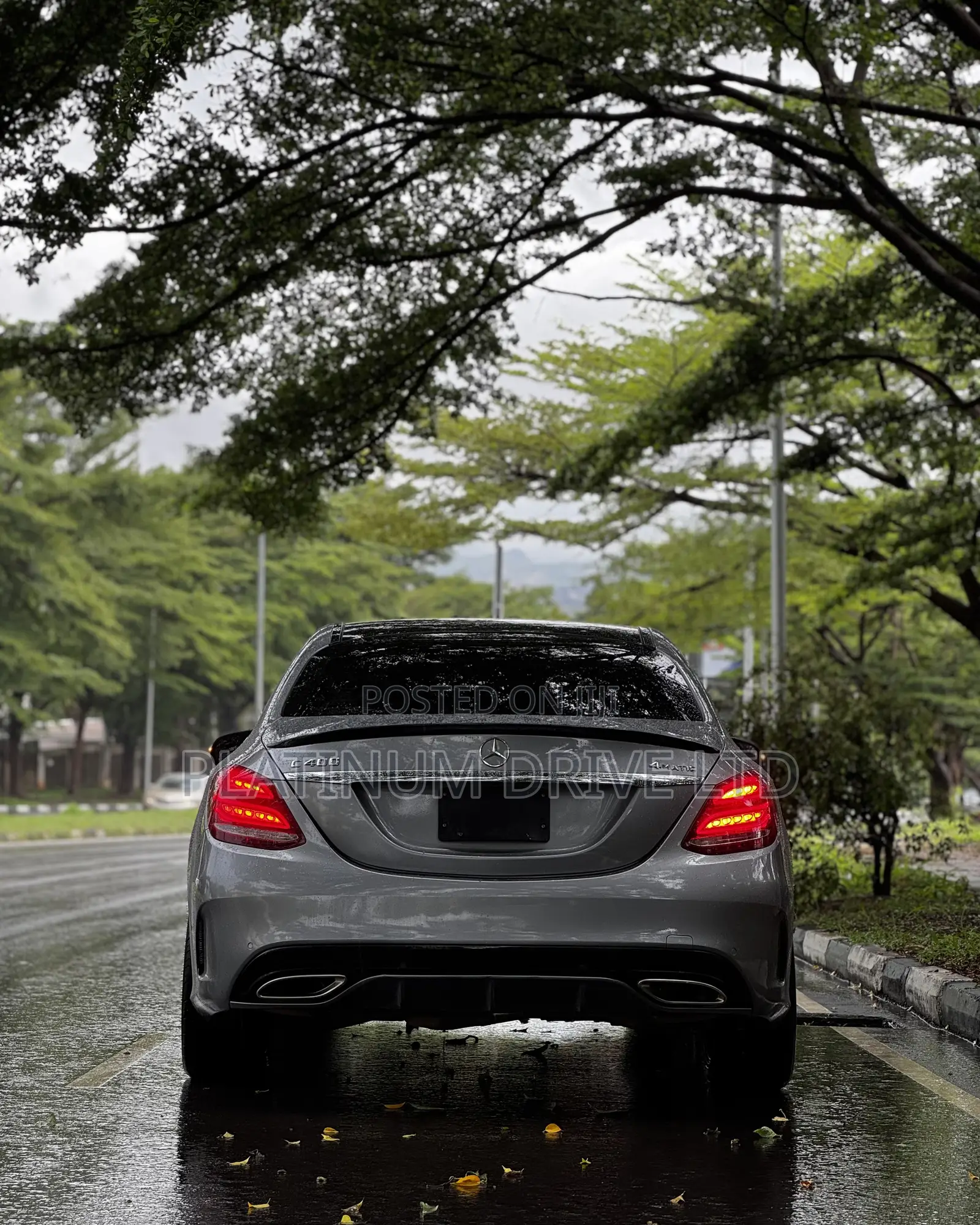 Mercedes-Benz C400 2016 Silver
