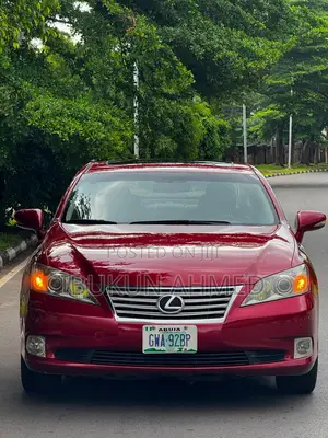 Lexus ES 350 2011 Red