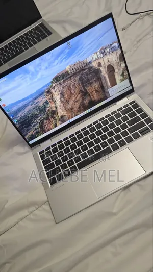 Laptop HP EliteBook 1040 16GB Intel Core i5 SSD 500GB