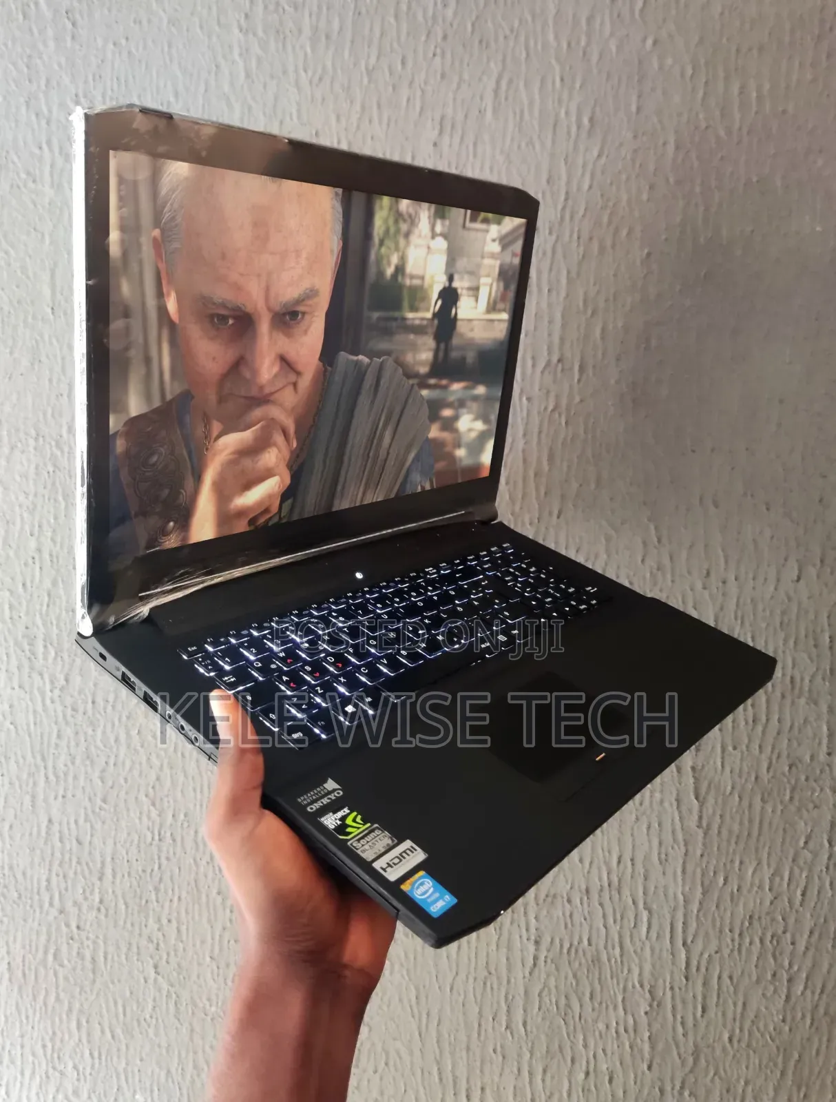 Laptop Clevo N170RD 8GB Intel Core i7 HDD+SSD 500GB
