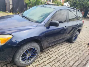 Toyota RAV4 2008 Blue