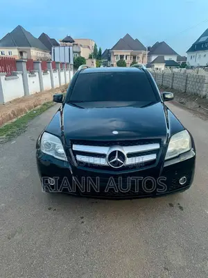 Mercedes-Benz GLK-Class 350 4MATIC 2010 Black
