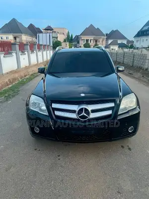 Mercedes-Benz GLK-Class 350 4MATIC 2010 Black
