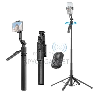 Auto Face Tracking Quadrapod With Dual Ring Selfie Light