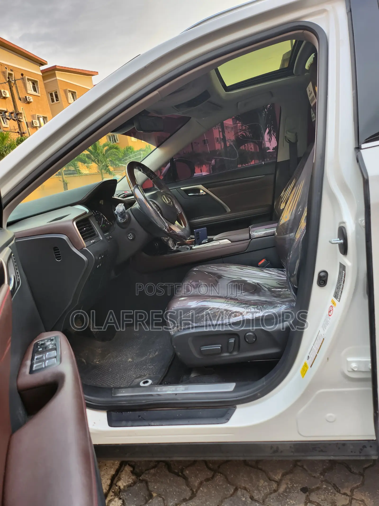 Lexus RX 2019 White