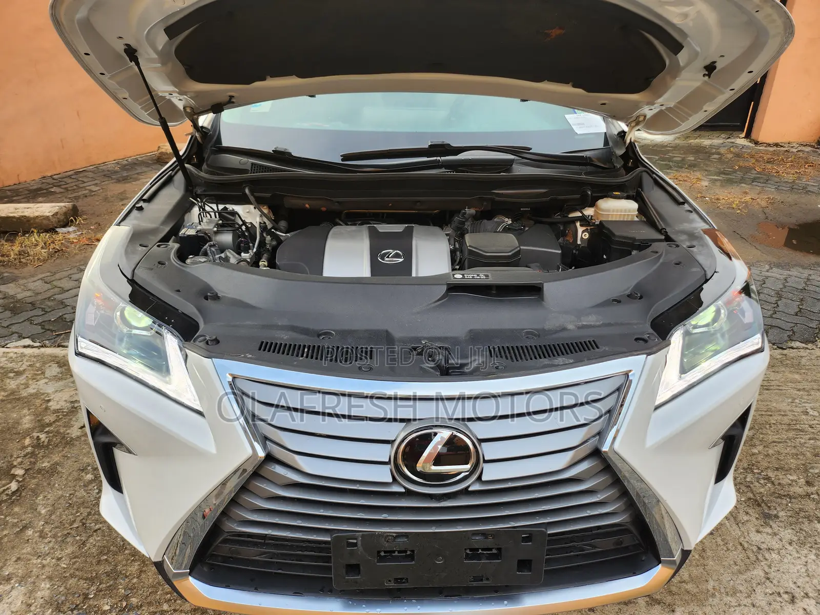Lexus RX 2019 White