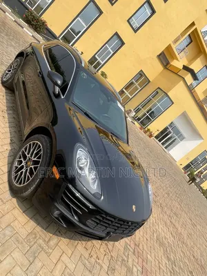 Porsche Macan 2018 Black