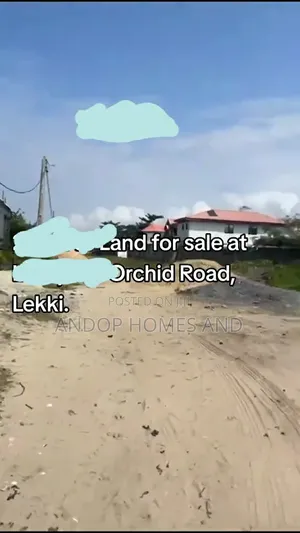 743sqm Land