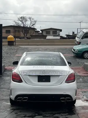 Mercedes-Benz C300 Sport Sedan RWD (2.0L 4cyl 7A) 2016 White