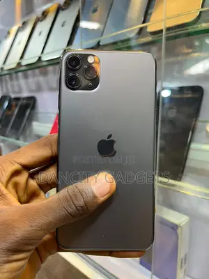 Apple iPhone 11 Pro Max 64 GB Black