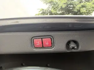 Mercedes-Benz E300 2018 Gray