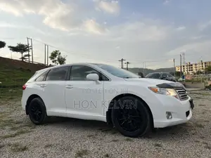 Toyota Venza Limited 2011 White