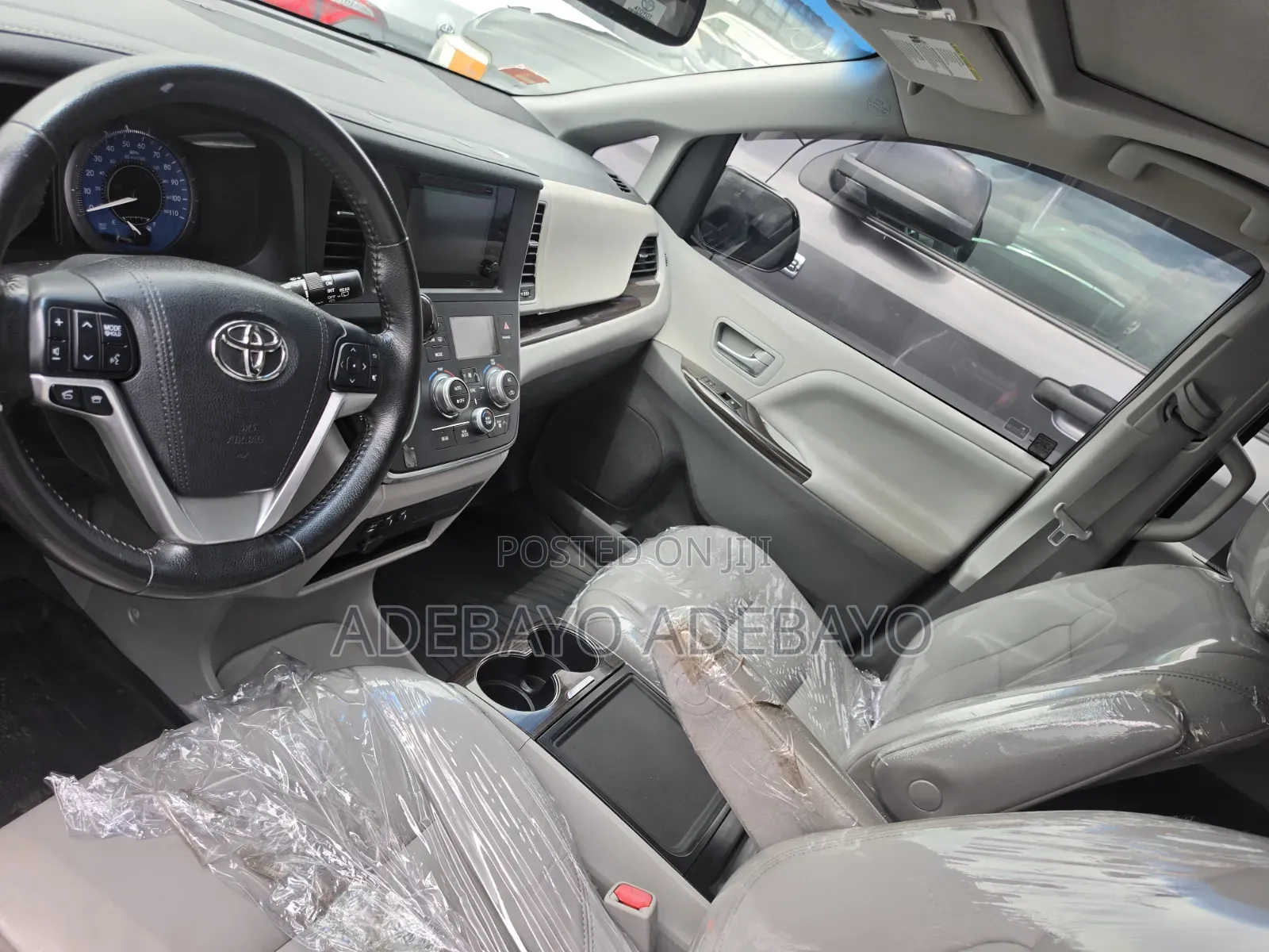 Toyota Sienna 2016 Silver