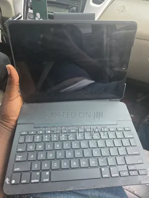 Apple iPad 10.2 (2021) 256 GB Silver