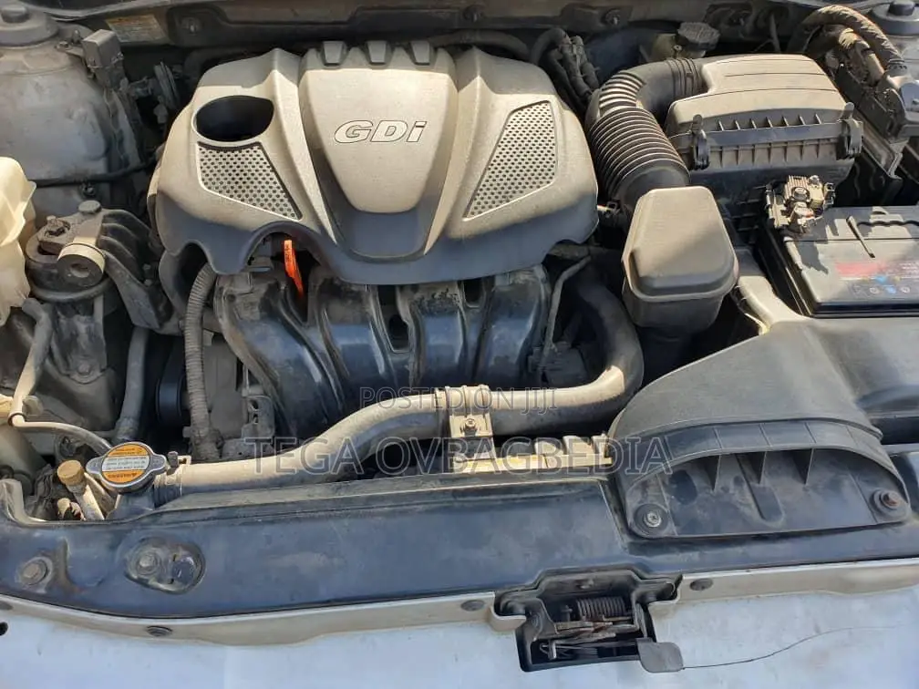 Hyundai Sonata 2012 Silver