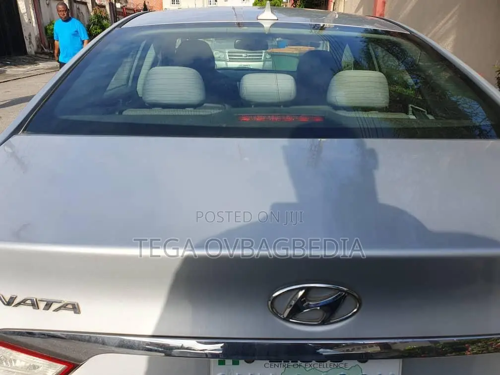 Hyundai Sonata 2012 Silver
