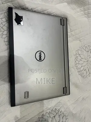 Laptop Dell Latitude 3330 8GB Intel Core i3 SSD 250GB