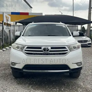 Toyota Highlander 2012 White