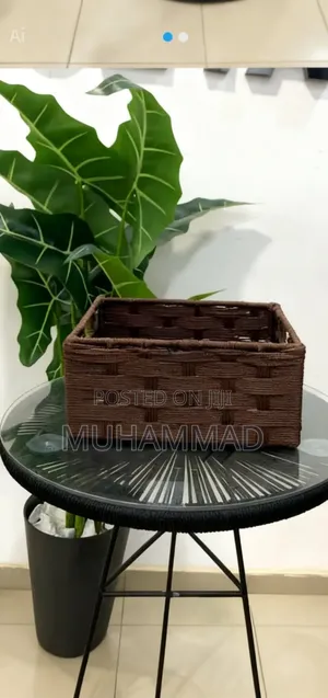 Artificial Material Baskets, Available in Bulk and Different Colours