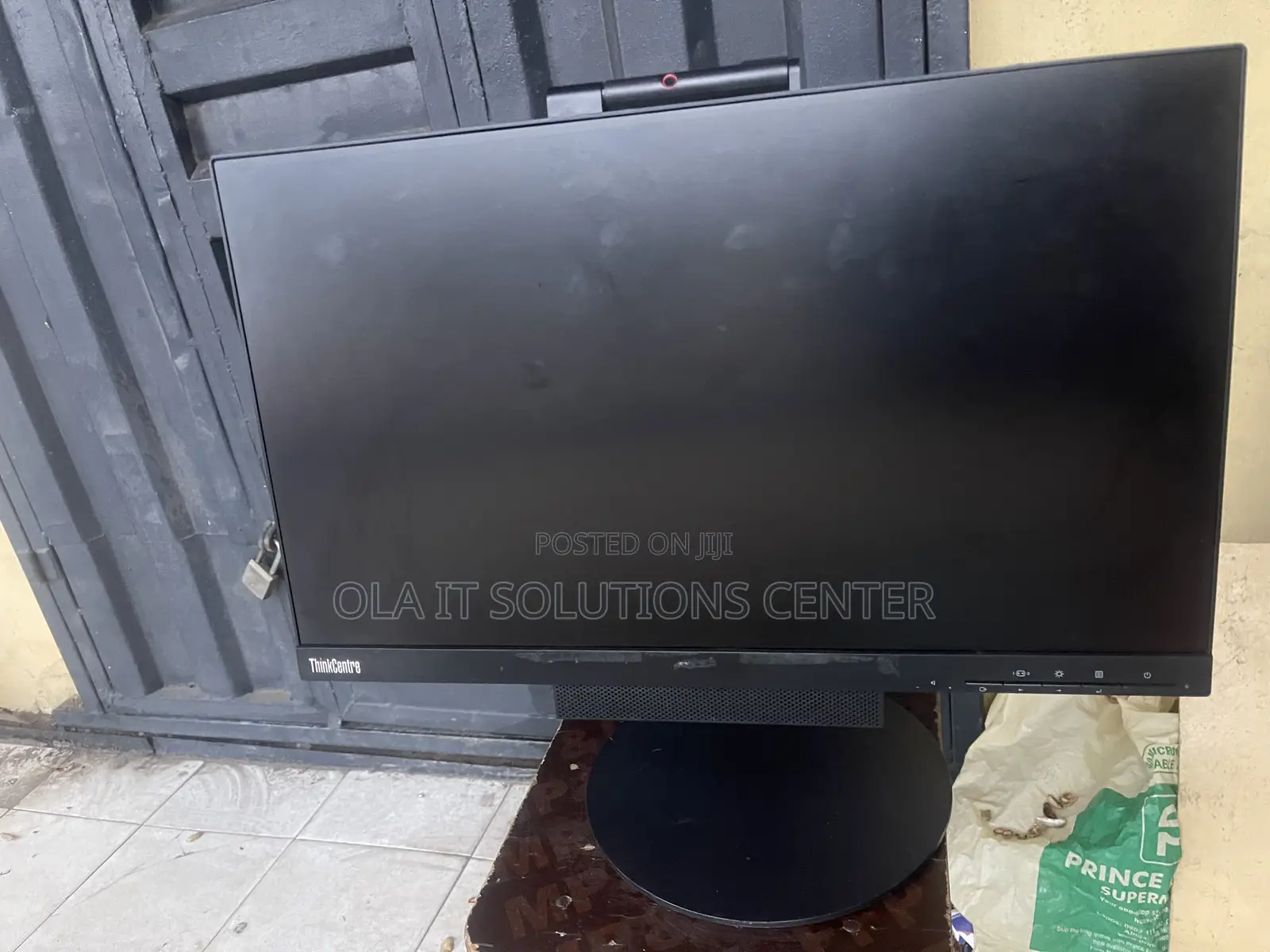 Desktop Computer Lenovo 8GB Intel Core i5 SSD 256GB