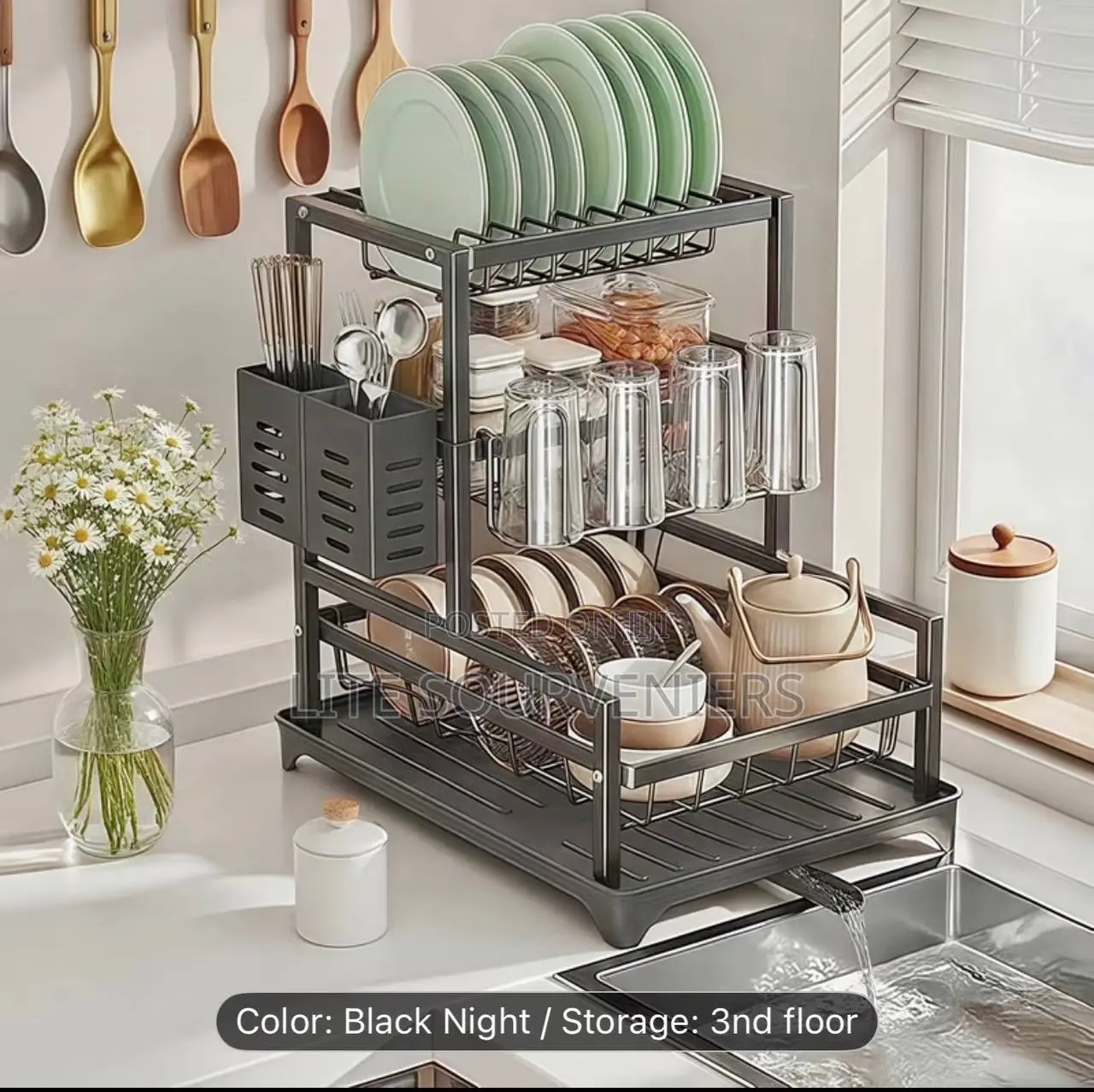 Brown Box Plate Rack