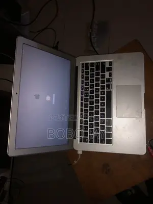 Laptop Apple MacBook Air 2013 4GB Intel Core i5 SSD 160GB