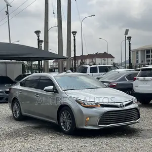 Toyota Avalon 2016 Silver