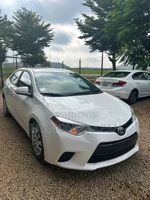 Toyota Corolla 2016 White