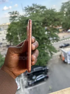 Apple iPhone XR 64 GB Orange